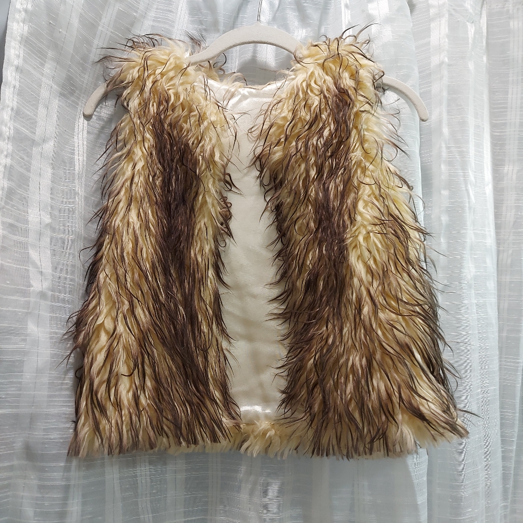 Cachcach Girl's Vest Size 8